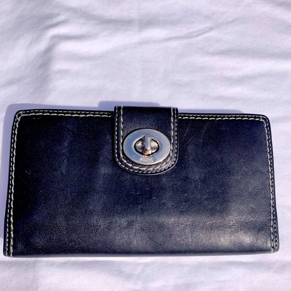 VINTAGE COACH TURN-LOCK WALLET